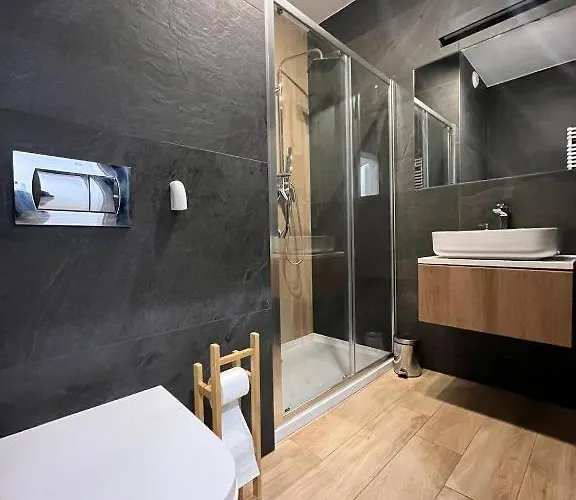 Apartamento By The River Walonska 15 - Gym - Sauna - Jacuzzi *