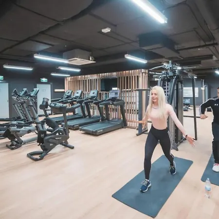 شقة By The River Walonska 15 - Gym - Sauna - Jacuzzi *