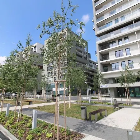 By The River Walonska 15 - Gym - Sauna - Jacuzzi شقة فروتسواف